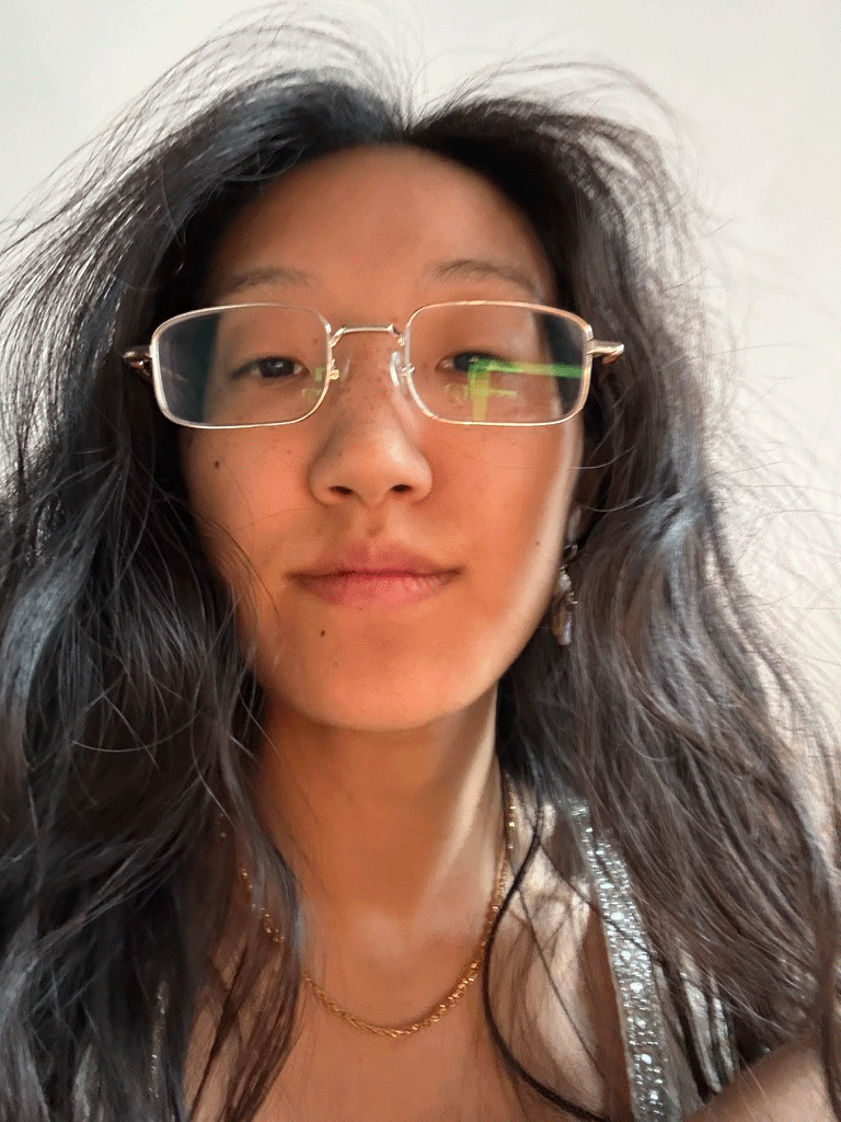 Jenny, perm selfie